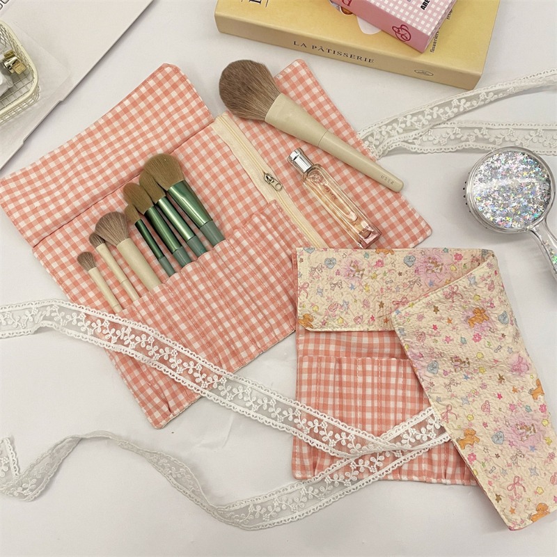Cute Cartoon Embossed Pencil R - Pen Pouch Roll ulasan dan harga